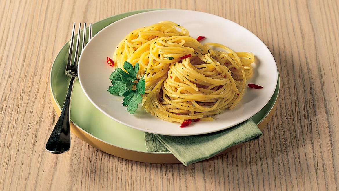 Spaghetti aglio olio e peperoncino